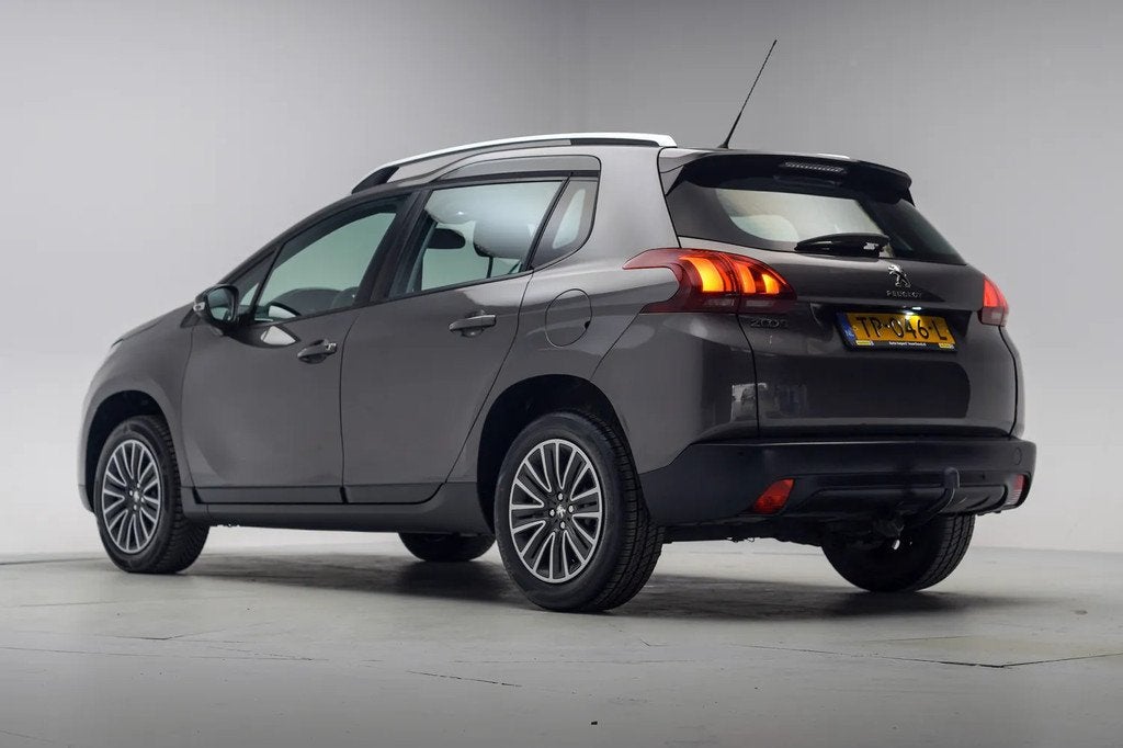Peugeot 2008 1.2 PureTech Active 131 PK [ Navigatie Airco Tr, Auto's, Peugeot, 1199 cc, 49 €/maand, Origineel Nederlands, Bedrijf