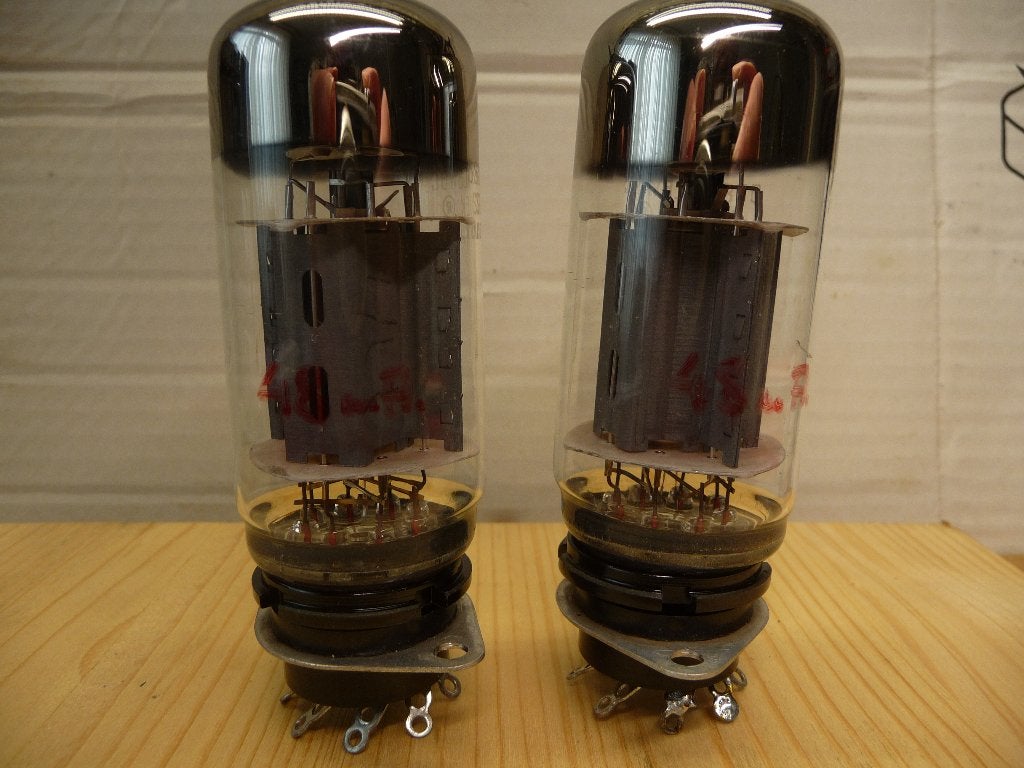 2 stuks 5881/6L6 WGC van Sovtek, Audio, Tv en Foto, Ophalen of Verzenden, Versterker