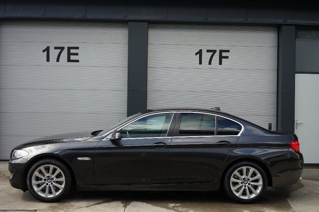 523i EXE Handbak!-Let op:26dkm!!-1eig-ALS NIEUW!-'10, Auto's, 13 km/l, Euro 5, Achterwielaandrijving, Zwart