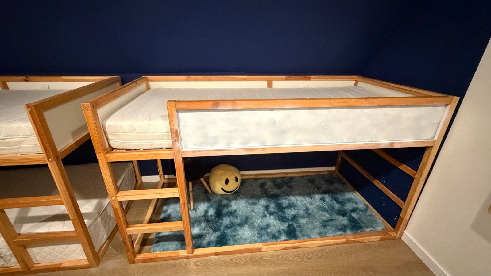 IKEA Stapelbed (2 stuks beschikbaar), Ophalen, Gebruikt, 90 cm, Eenpersoons