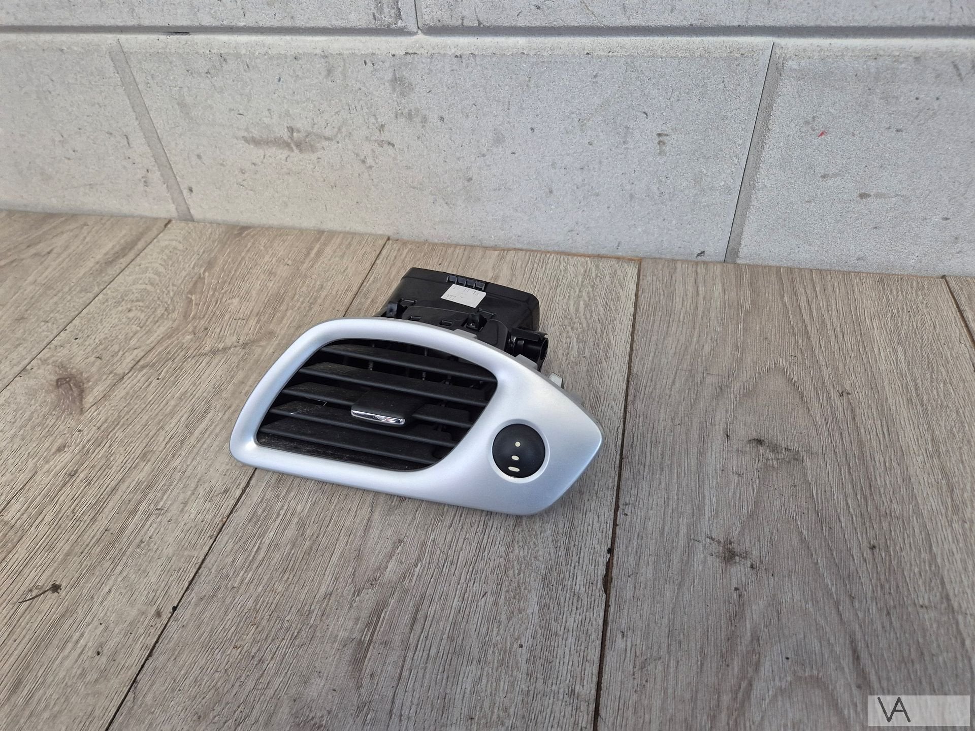 Luchtrooster zijkant rechts van Renault Scenic 3 2009 - 2015, Gebruikt, -, Renault, -