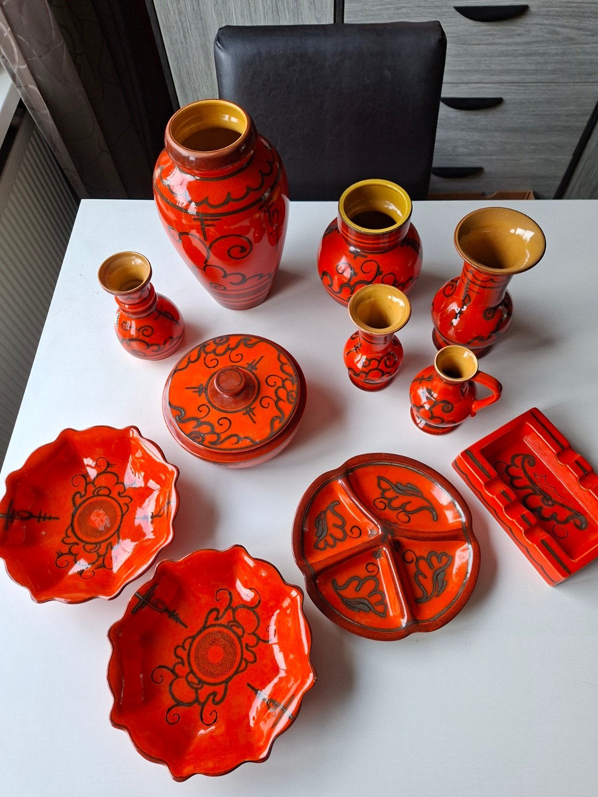 Vintage Studio Flora Keramiek set - Oranje met zwart decor, Ophalen of Verzenden