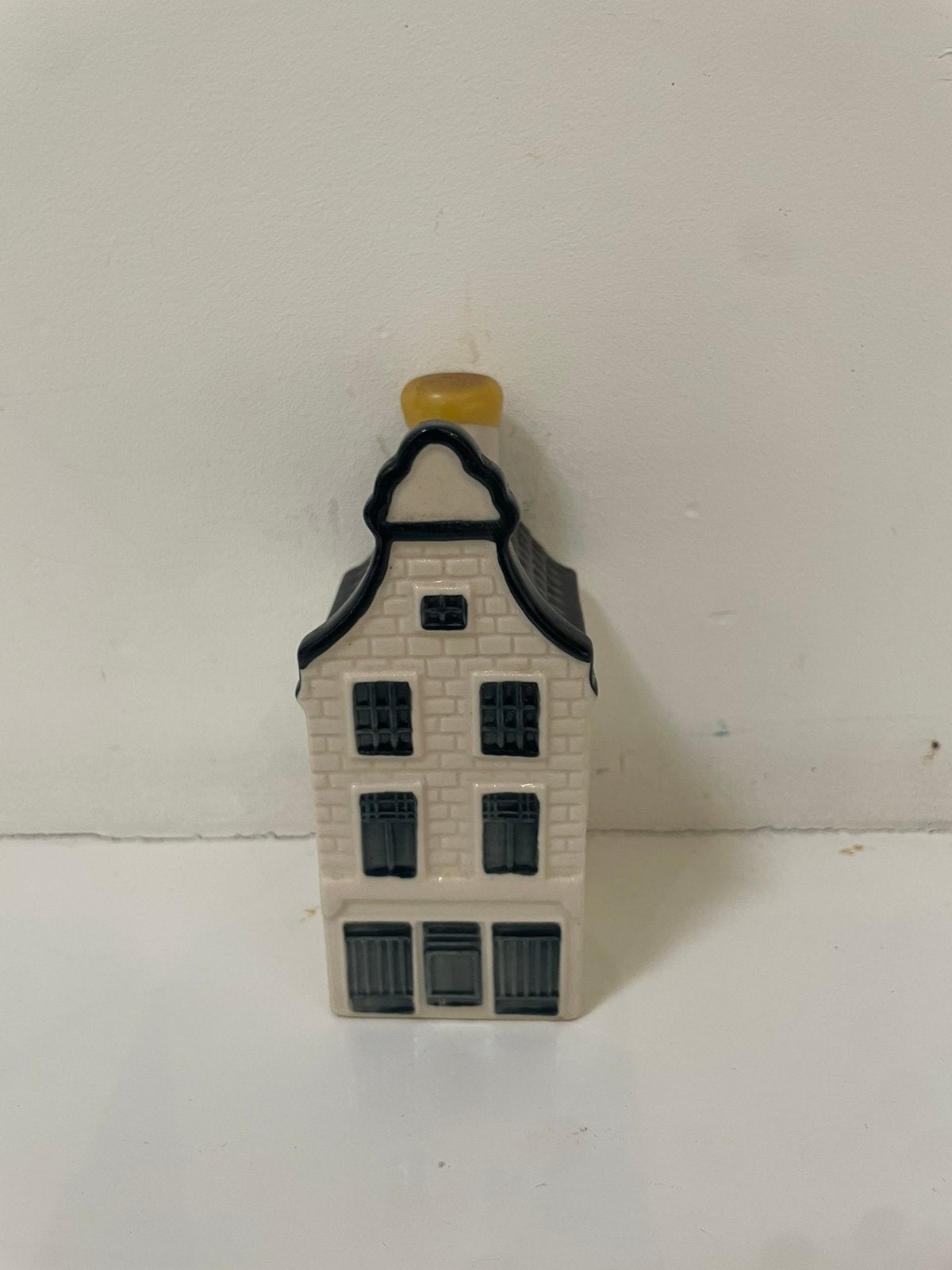 Klm huisje nummer 30, Verzenden, Zo goed als nieuw