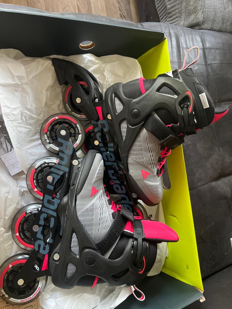 Rollerblade Macroblade 90W Inline Skates - Maat 38.5, Overige merken, Ophalen of Verzenden, Zo goed als nieuw, Inline skates 4 wielen
