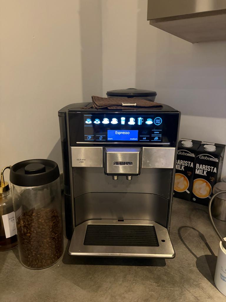Siemens EQ.6 plus s500 - Defect, koffie loopt niet door, Ophalen of Verzenden, Niet werkend, Koffiemachine, Koffiebonen