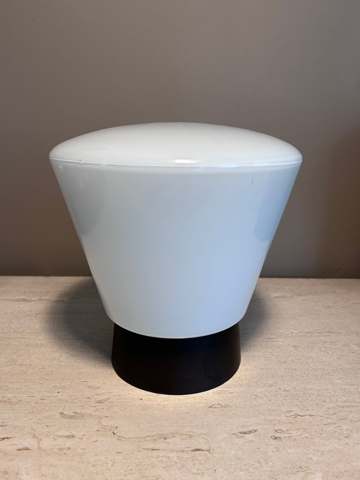 Vintage bauhaus design plafondlamp wandlamp, Huis en Inrichting, Ophalen of Verzenden, Zo goed als nieuw, Plafondlamp, E27 (groot)
