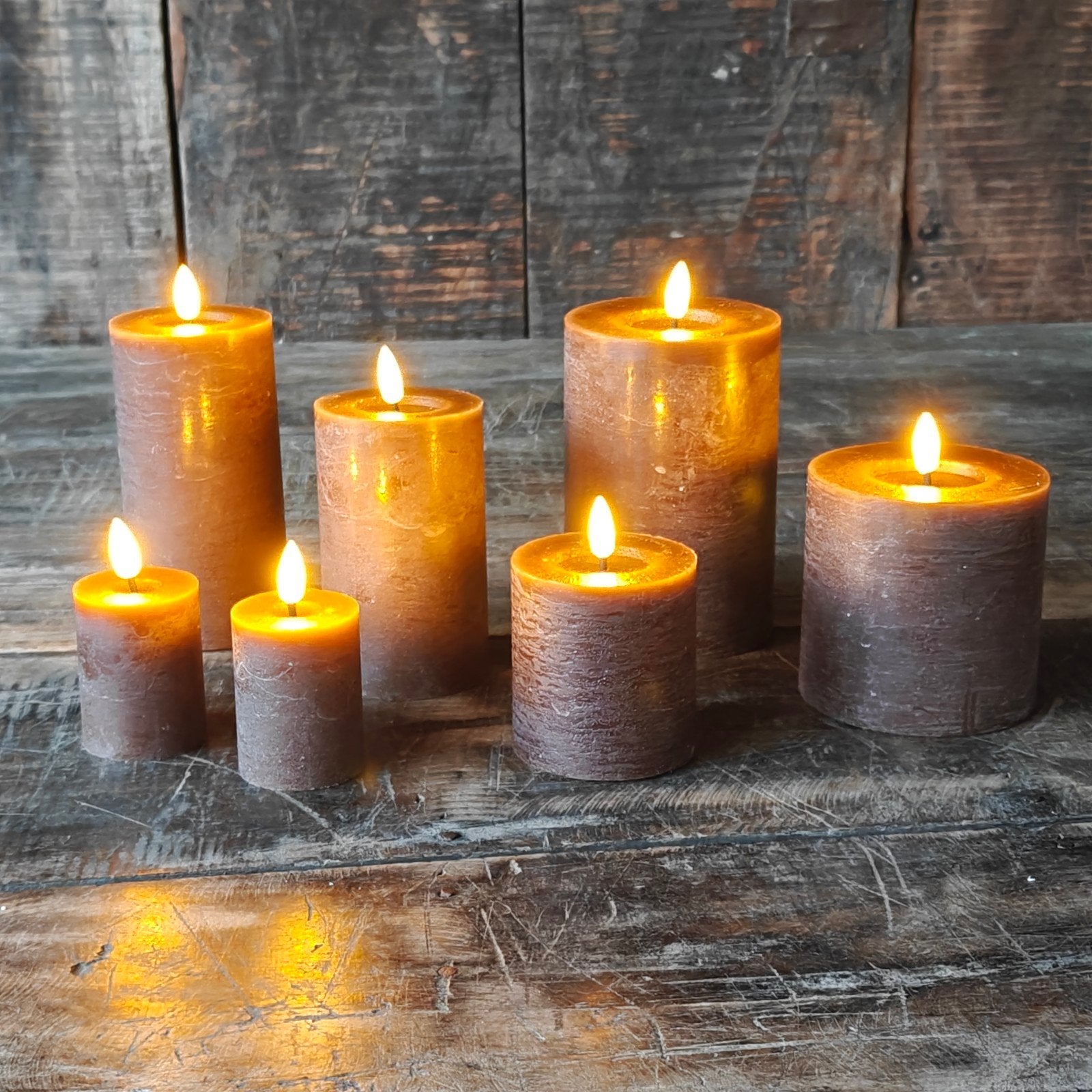 Prachtig assortiment ledkaarsen bij Pimpskuorke, Ophalen of Verzenden, Bruin, Windlicht