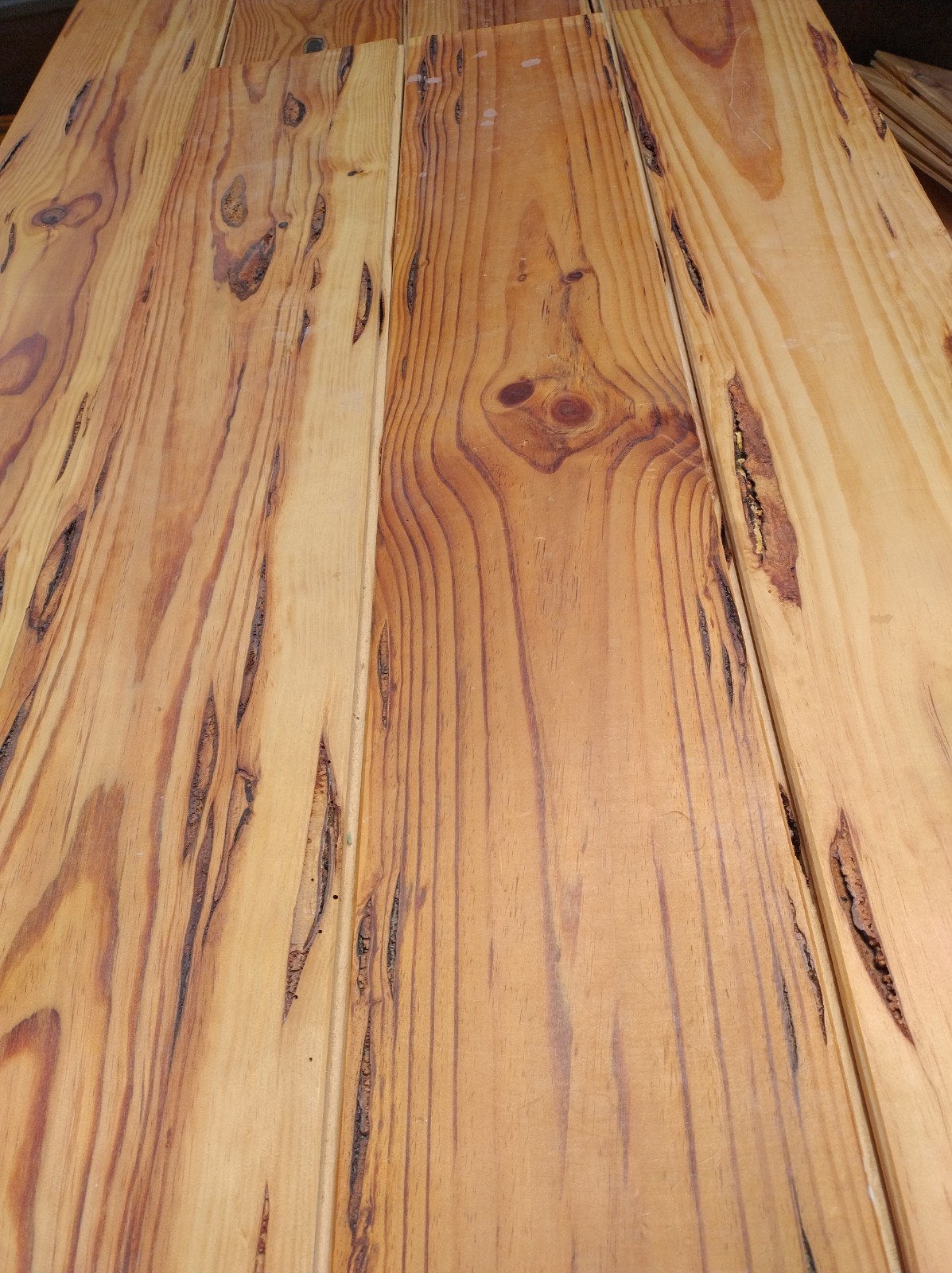 32 m2 Amerikaanse massieve grenen planken, Gebruikt, 10 m² of meer, 10 tot 30 cm, Hout