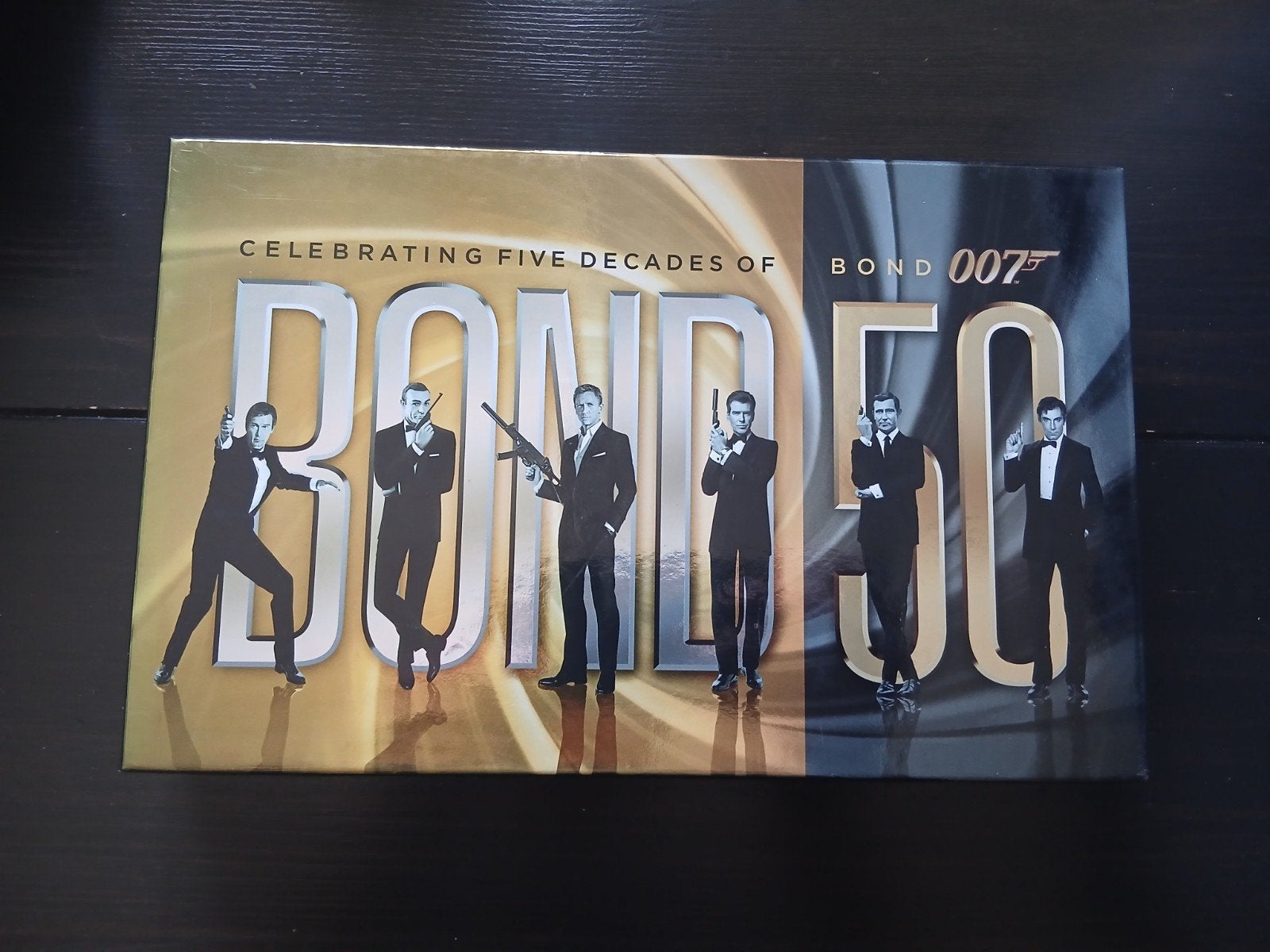 James Bond boxset - Bond 50, Vanaf 12 jaar, Ophalen of Verzenden, Zo goed als nieuw, Actiethriller