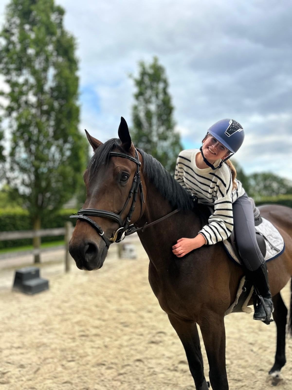 Op zoek naar een verzorg pony/paard, Ophalen of Verzenden
