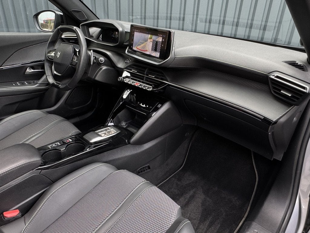 Peugeot 2008 1.2 Hybrid 145 GT Panoramadak, Carplay, Auto's, Peugeot, Gebruikt, 1199 cc, Leder en Stof, Bedrijf