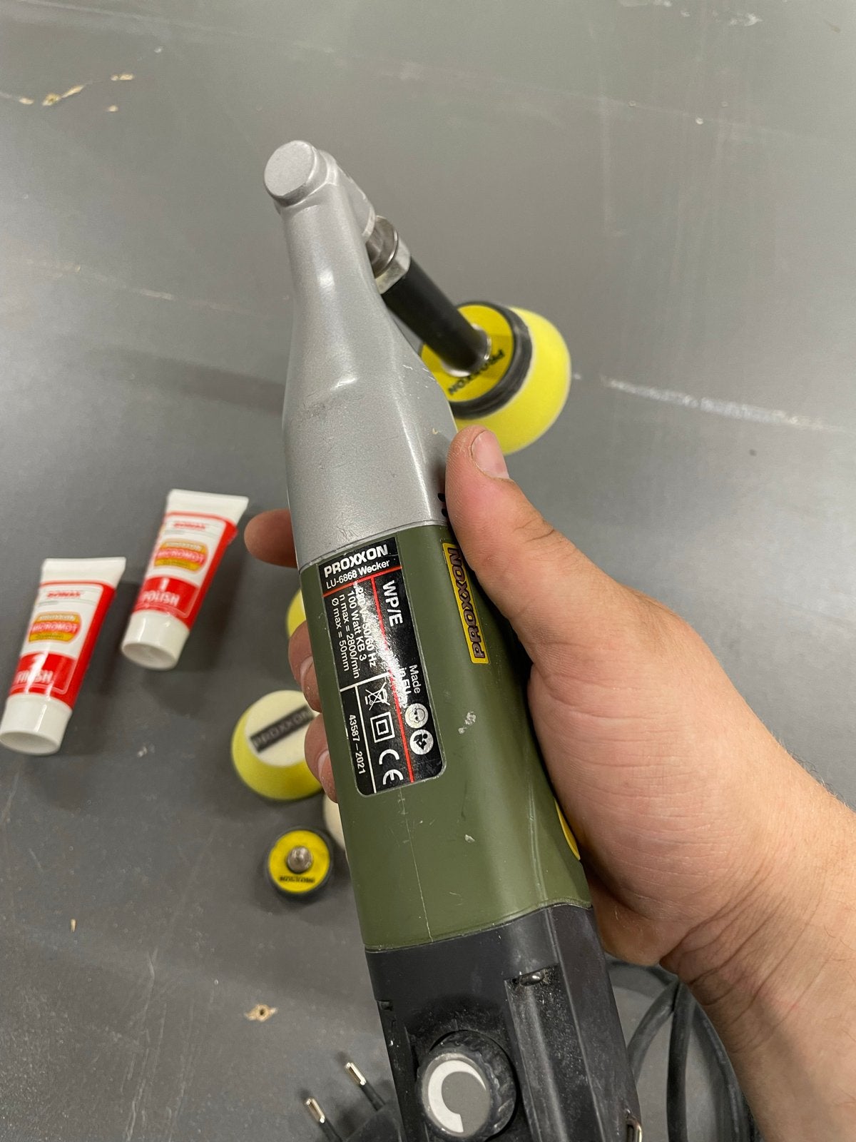 Proxxon Polijstmachine WP/E - Compleet met accessoires, Ophalen of Verzenden, Zo goed als nieuw, Minder dan 600 watt, Overige typen