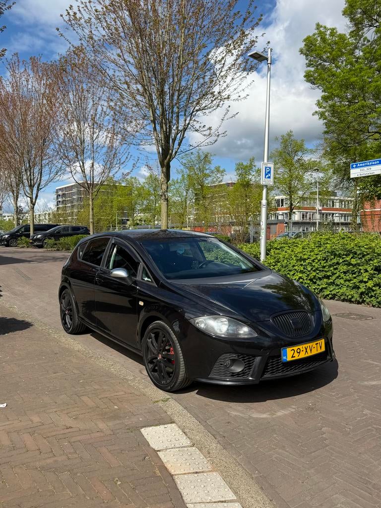 Seat Leon 2.0 Tfsi 16V 147KW 2007 Zwart, Auto's, Leon, Zwart, Origineel Nederlands, Handgeschakeld