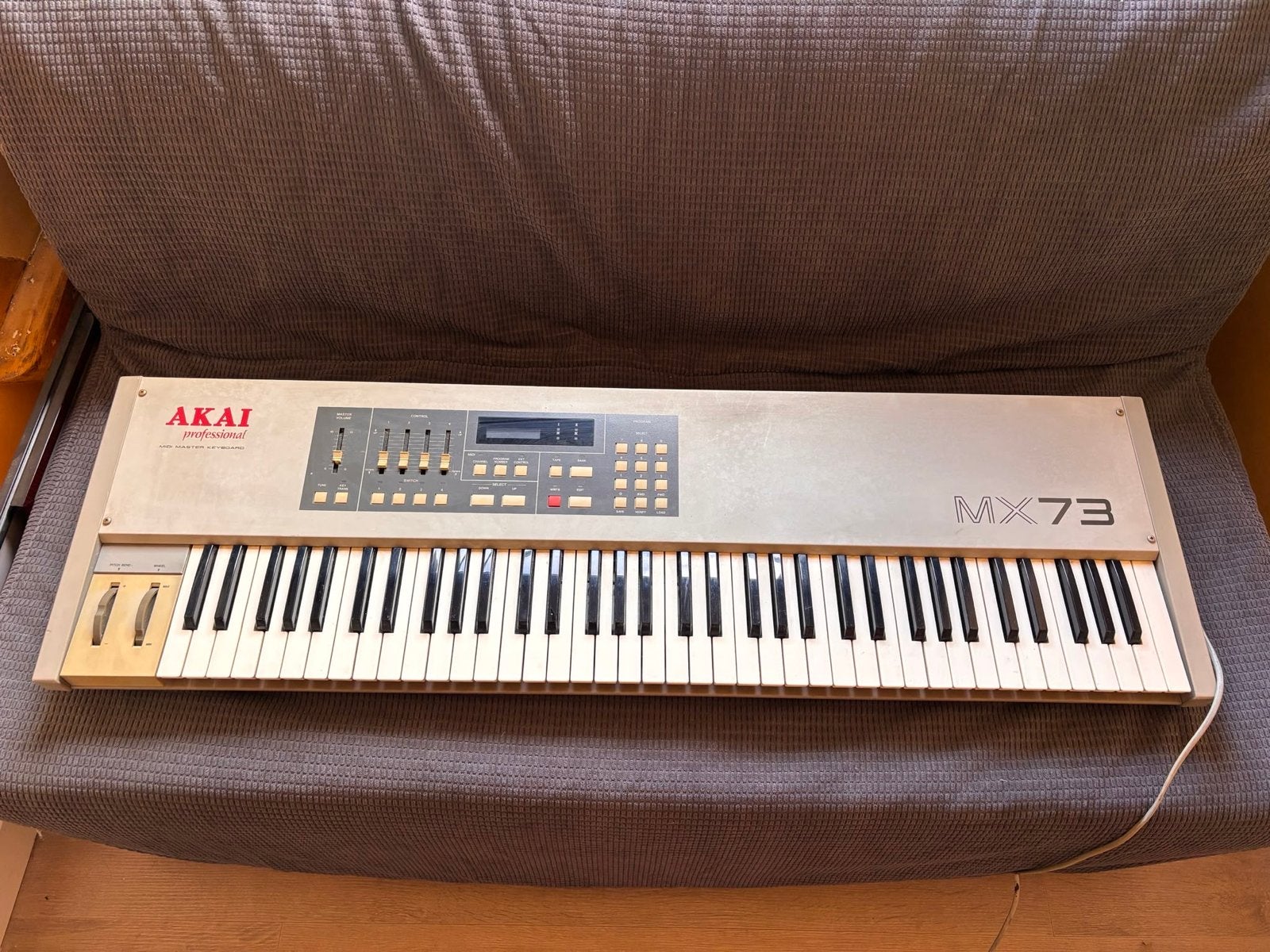 Akai MX73 MIDI Master Keyboard - Vintage Synthesizer, Gebruikt, Met midi-aansluiting, 76 toetsen, Ophalen
