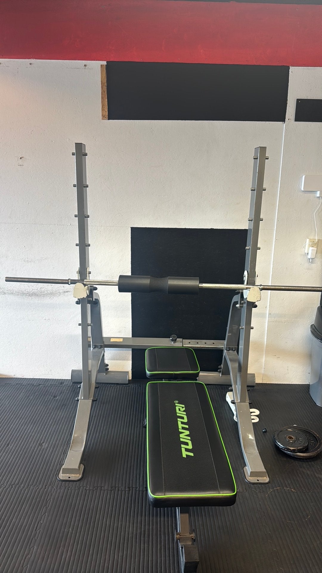Bench press /squat rek incl bank, Sport en Fitness, Fitnessmaterialen, Ophalen, Zo goed als nieuw, Fitnessbank