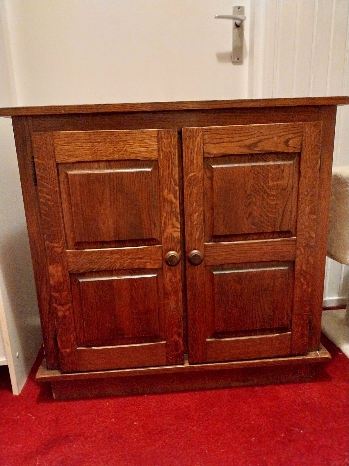 Gratis: Mooi houten kastje met Philips stereo set, Ophalen