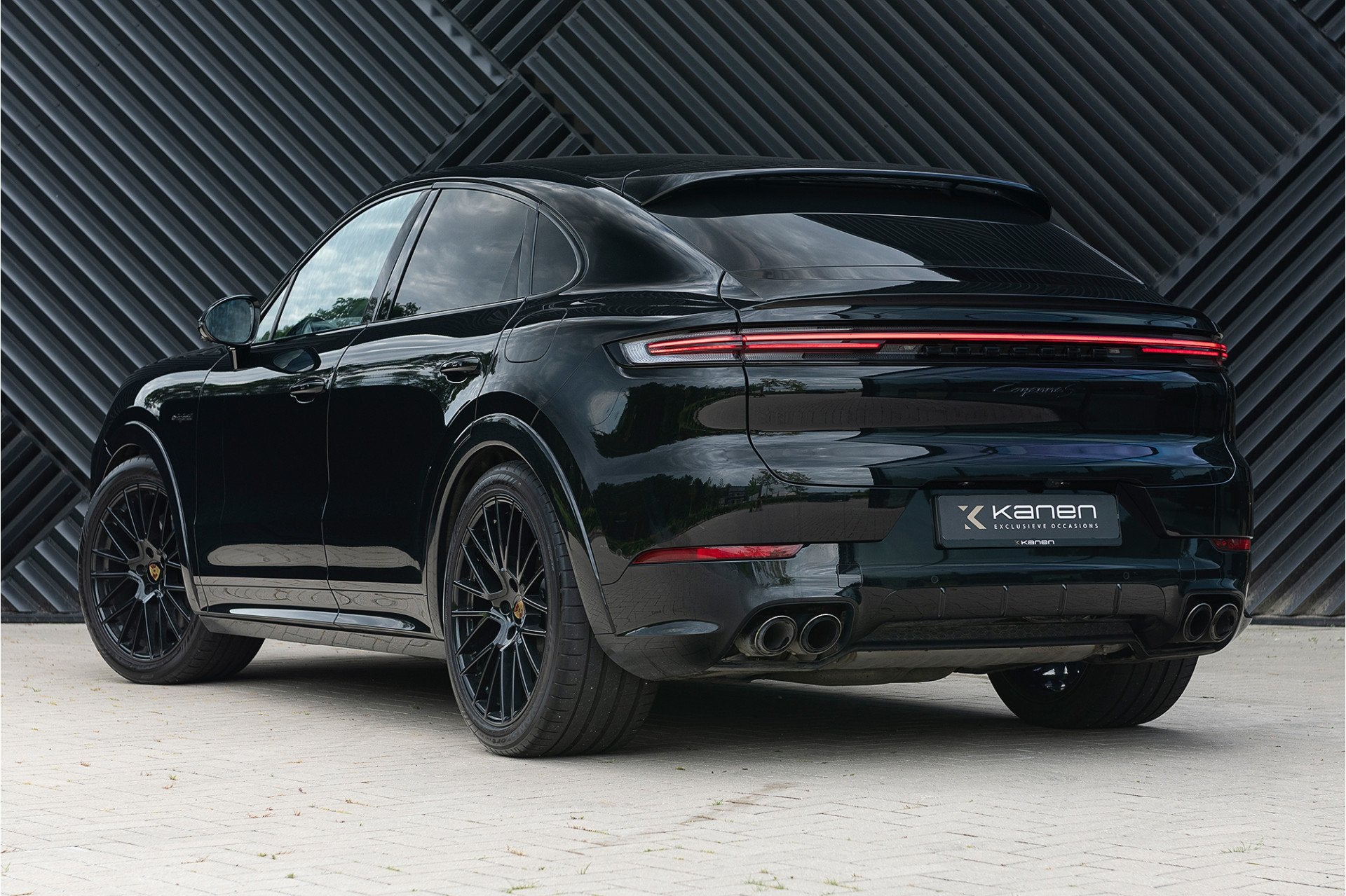 Porsche Cayenne Coupé 3.0 E-Hybrid Sport Design ACC Pano GT, Auto's, Automaat, Cayenne, Gebruikt, Zwart
