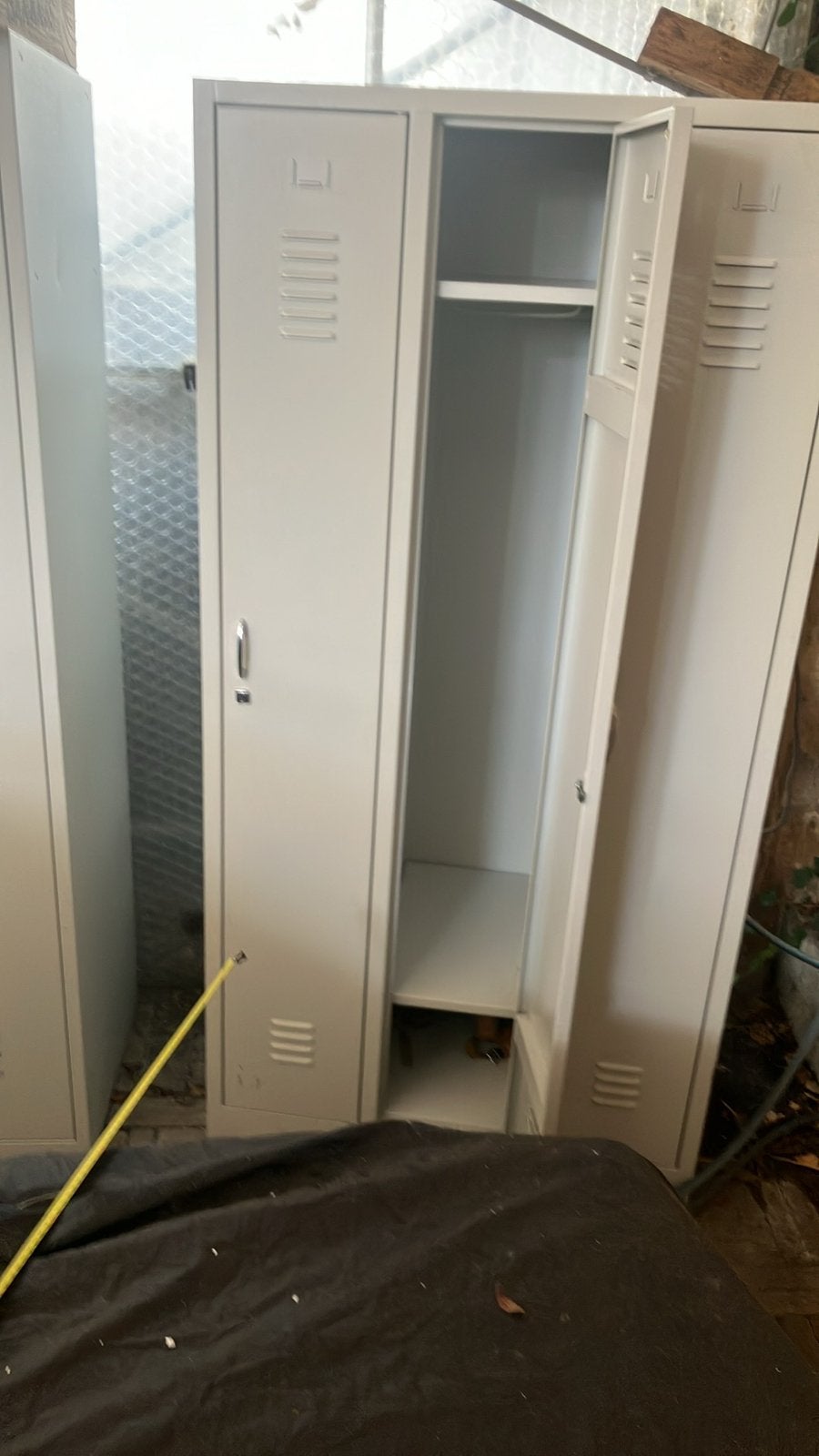 Lockerkast 3 deurs, Ophalen, Zo goed als nieuw