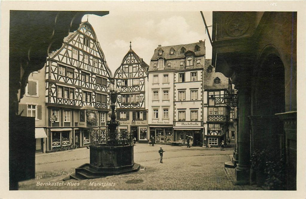 701-397-011 Bernkastel Mosel Marktplatz, Verzenden, Voor 1920, Duitsland