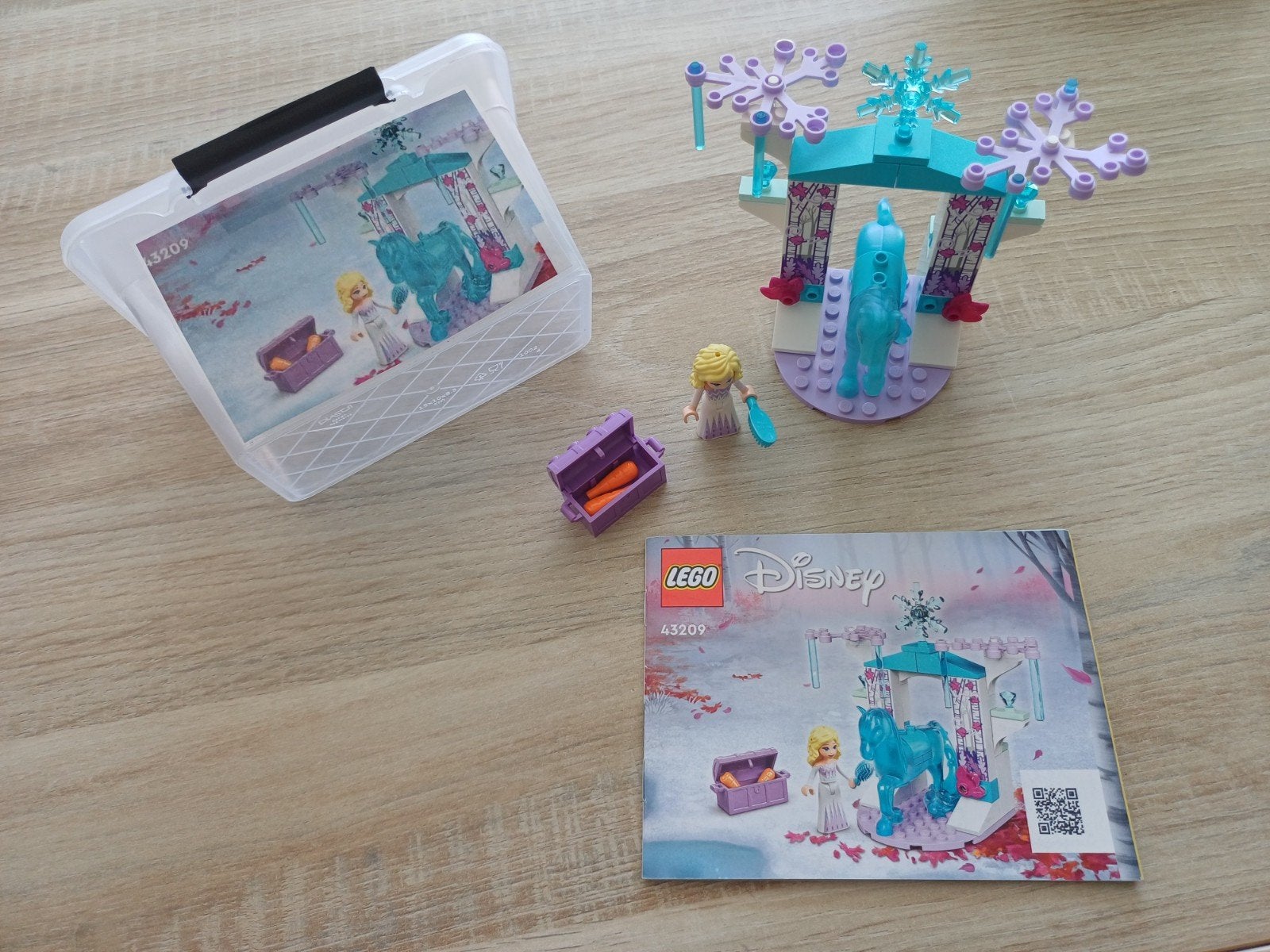 Lego friends Frozen Elsa en de Nokk IJsstal - Disnep 43209, Ophalen, Zo goed als nieuw