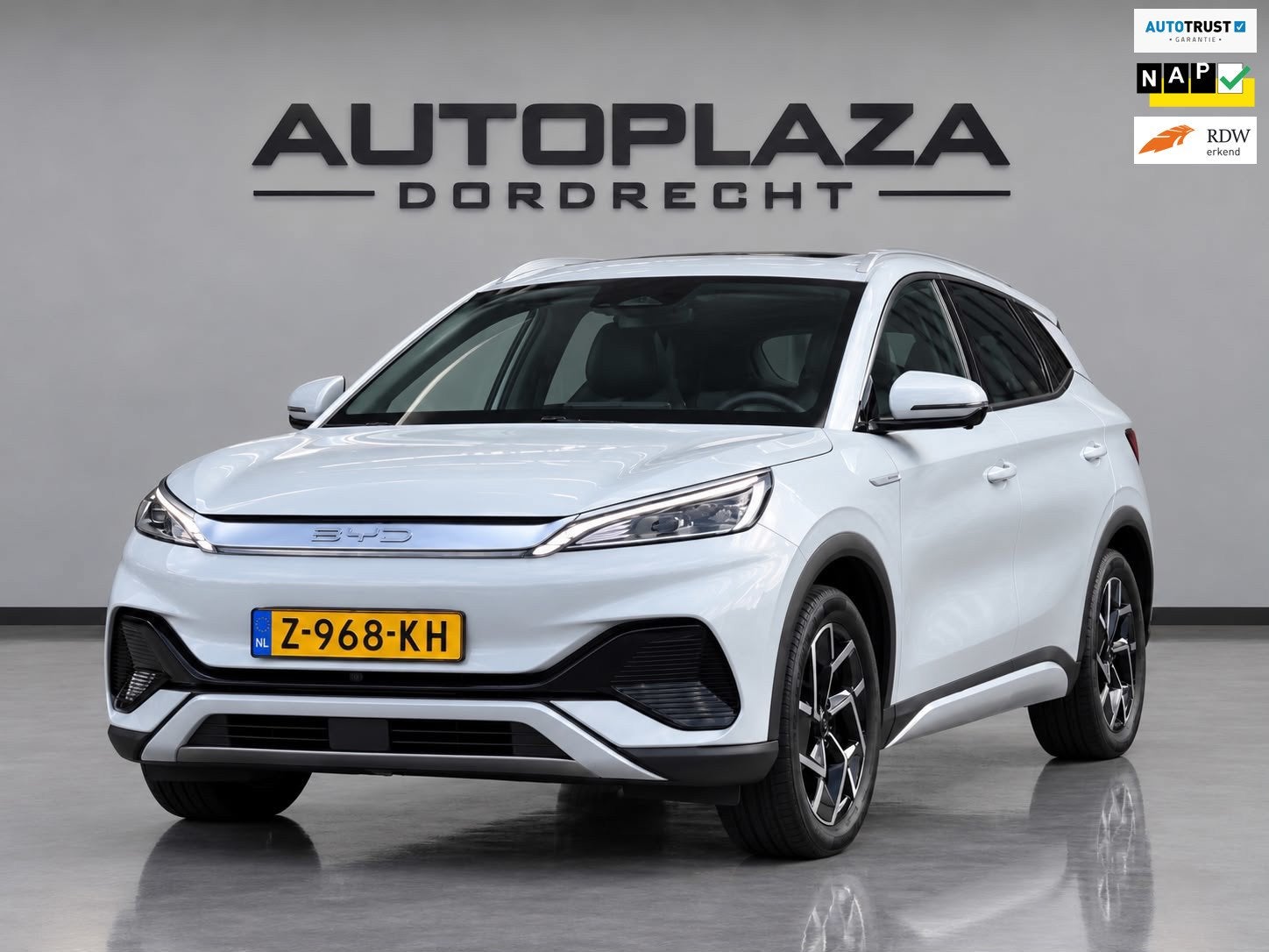 Byd ATTO 3 Comfort 60 kWh|SOH93%|Pano|360Cam|, Auto's, Dealer onderhouden, Gebruikt, Wit, SUV of Terreinwagen