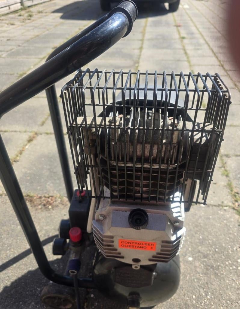 Mobiele compressor, Hobby en Vrije tijd, Overige Hobby en Vrije tijd, Ophalen, Gebruikt