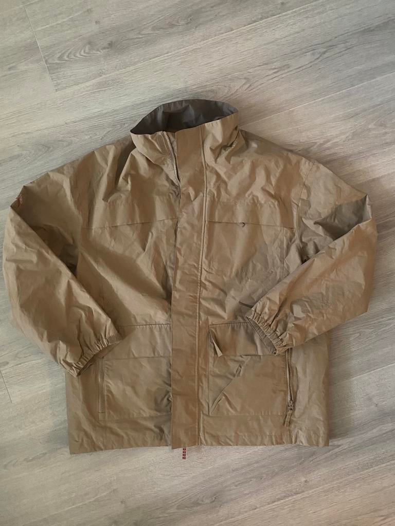Nieuw! Heren Regenjas XXL met veel ritsen en opbergzakken, Ophalen of Verzenden, Zo goed als nieuw, Overige maten