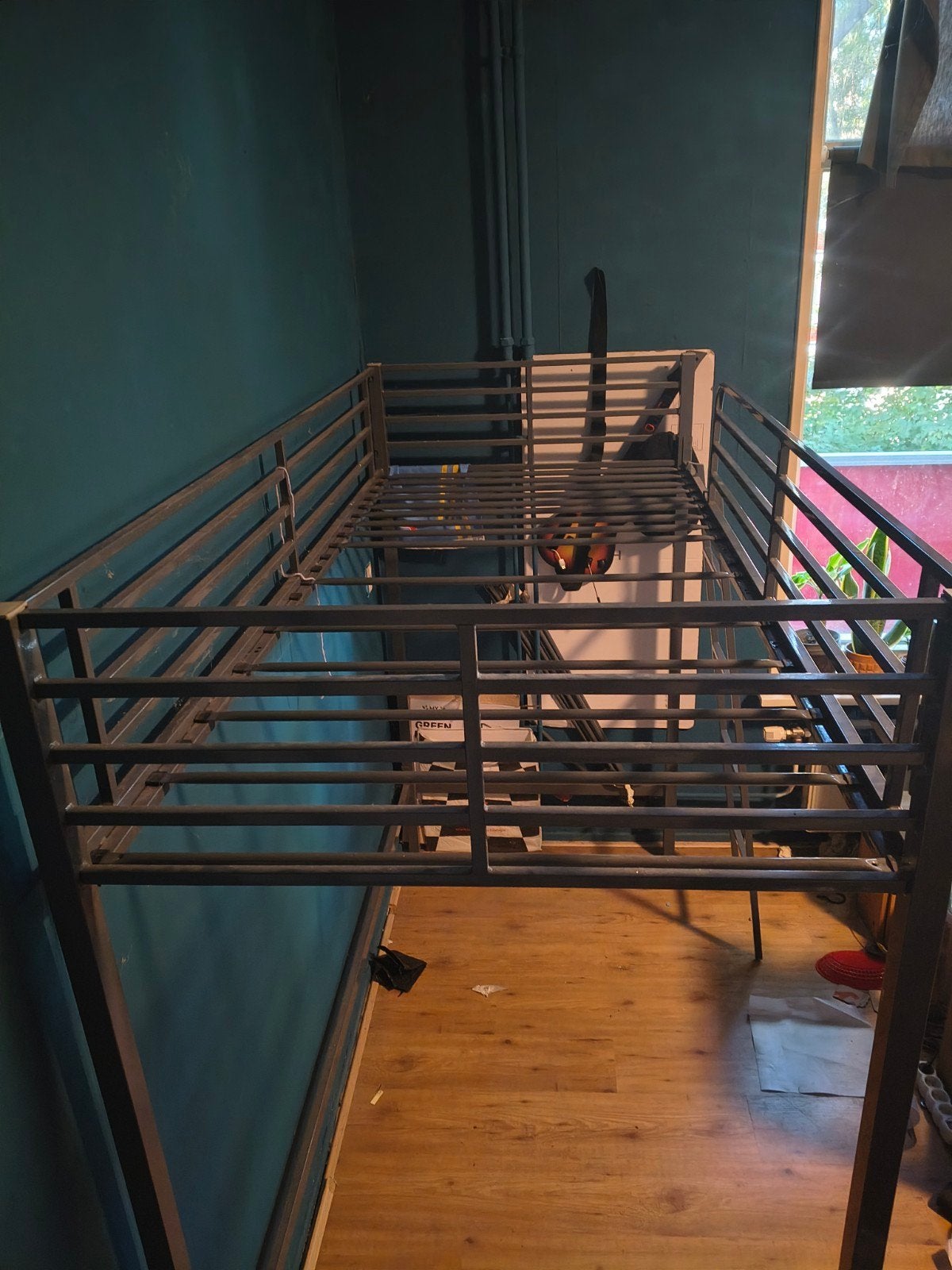 Stevig metalen hoogslaper - ideaal voor kleine kamers, Ophalen, Gebruikt, Eenpersoons, 200 cm