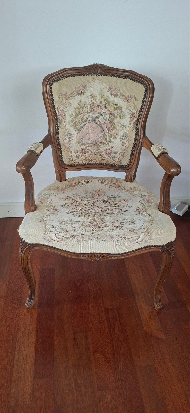Louis XV stoel - Opknapper met geborduurde bekleding, Antiek en Kunst, Ophalen of Verzenden