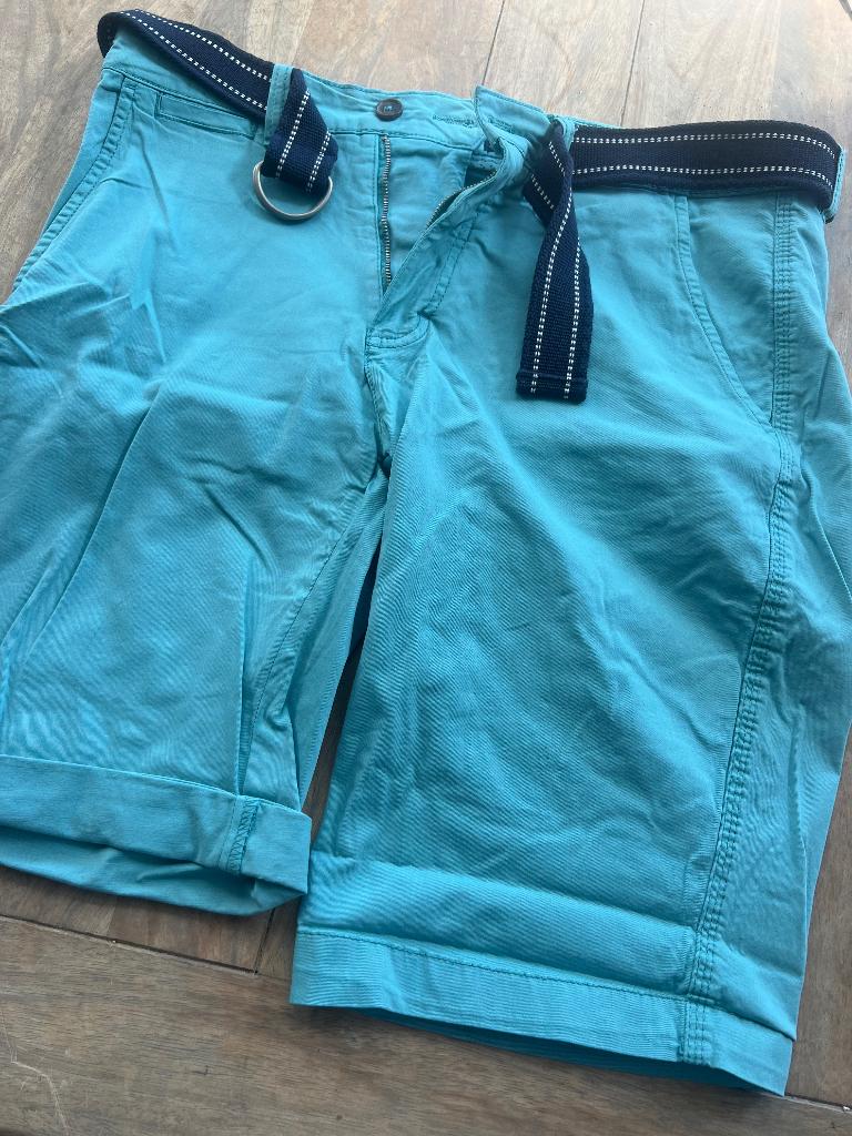 Nieuwe Bermuda Brighton Blue mt xl, Kleding | Heren, W36 - W38 (confectie 52/54), Overige kleuren, Nieuw, Ophalen of Verzenden