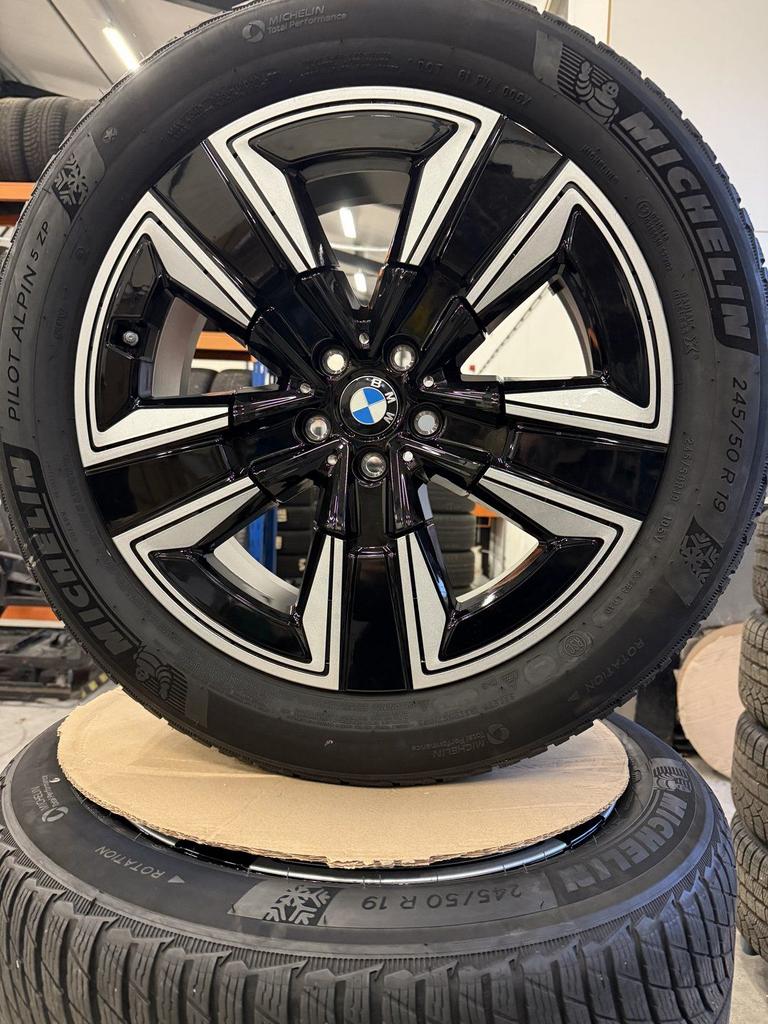 19 inch velgen BMW IX3 G08 245 50 19 styling 842 6895627, Auto-onderdelen, 19 inch, -, -, Banden en Velgen