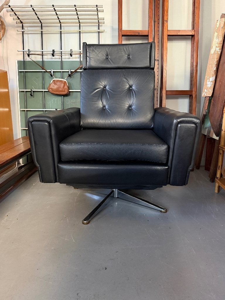 50% SALE: vintage draaifauteuil, leren fauteuil jaren 60
