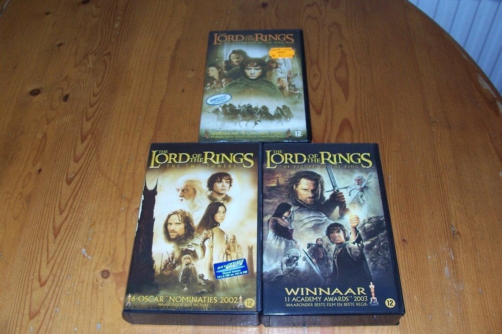 the lord of the ring 3 banden+harry poter  2 banden, Alle leeftijden, Ophalen of Verzenden, Nieuw in verpakking, Actie en Avontuur