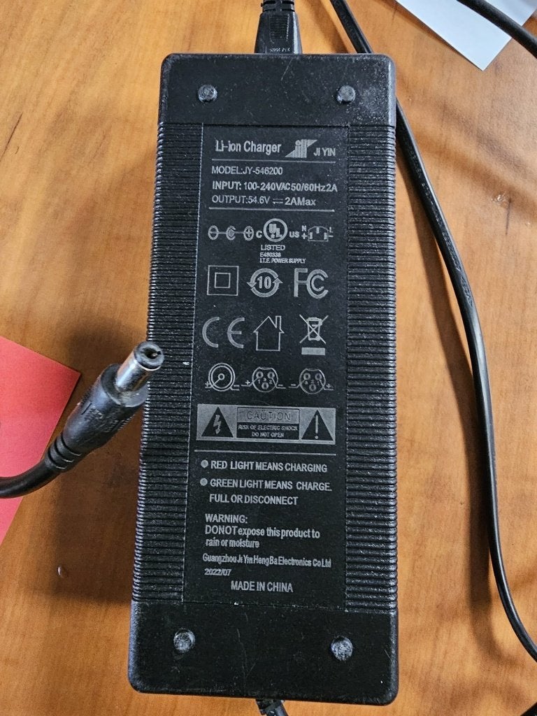 Stella Type 2 vervangende lader | 2A 36V, Fietsen en Brommers, Nieuw