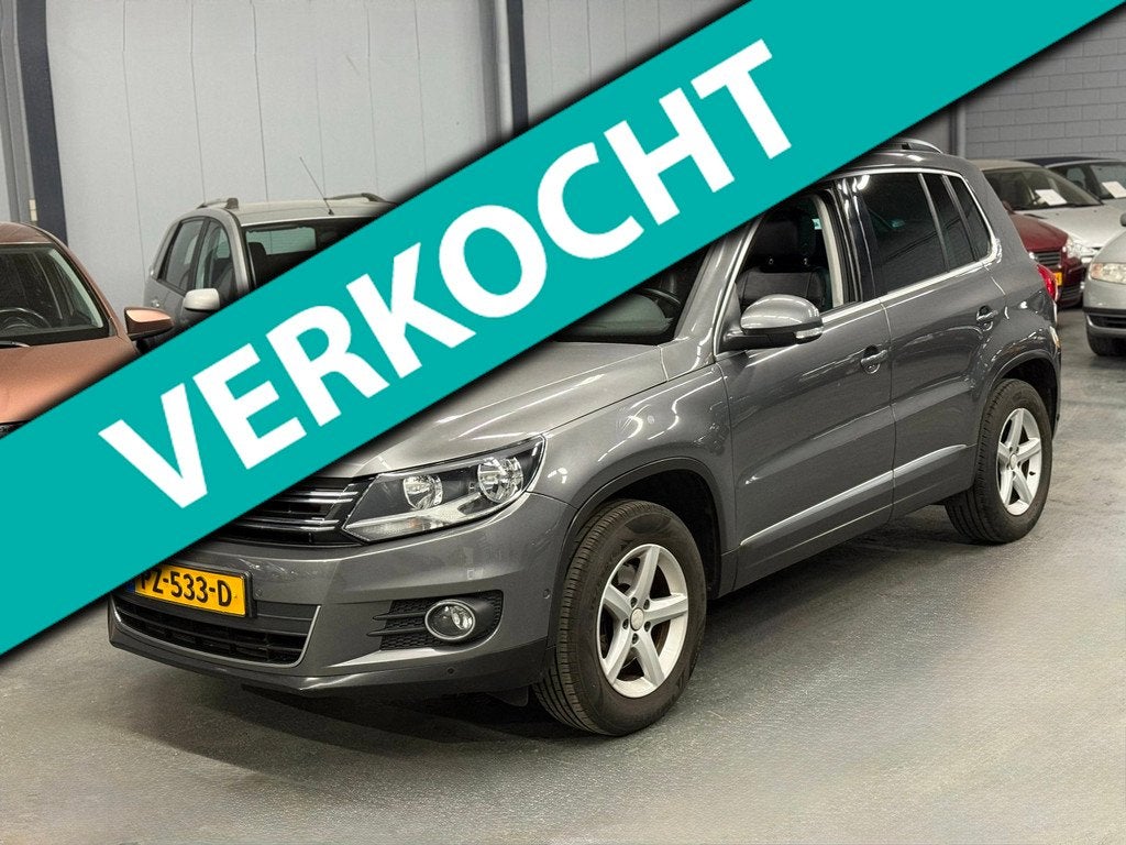 Volkswagen Tiguan 1.4 TSI R-Line Edition PANO LEER PDC, Voorwielaandrijving, Euro 5, 15 km/l, Gebruikt