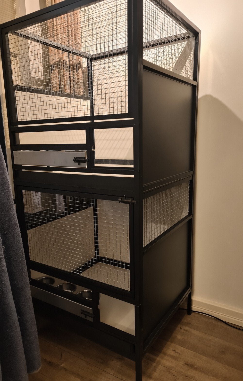Maatwerk vogelkooi / dierenhok Antraciet Trespa & Aluminium, Ophalen, Gebruikt, Aluminium, Vogelkooi