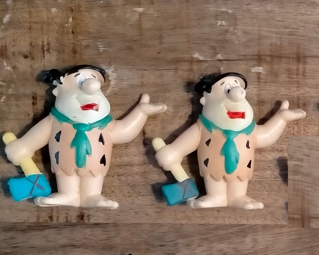 Flintstones Fred met bijl miniland pvc figuur tekenfilm, Verzamelen, Ophalen of Verzenden, Zo goed als nieuw
