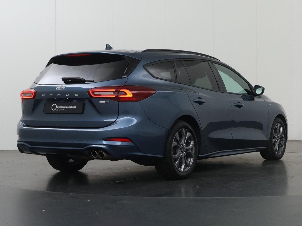 Ford Focus Wagon 1.0 EcoBoost Hybrid ST Line X | Afneembare, 1349 kg, Gebruikt, Blauw, Handgeschakeld