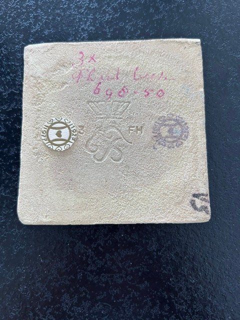 Royal Copenhagen tegels, Ophalen