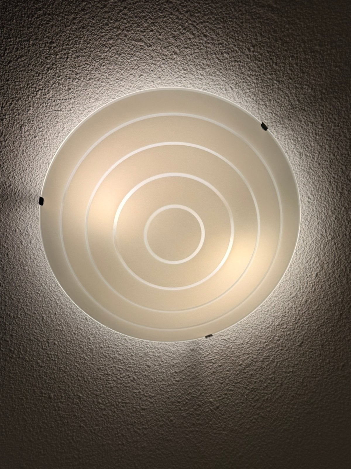 Plafond lamp van Ikea in zeer goede staat!