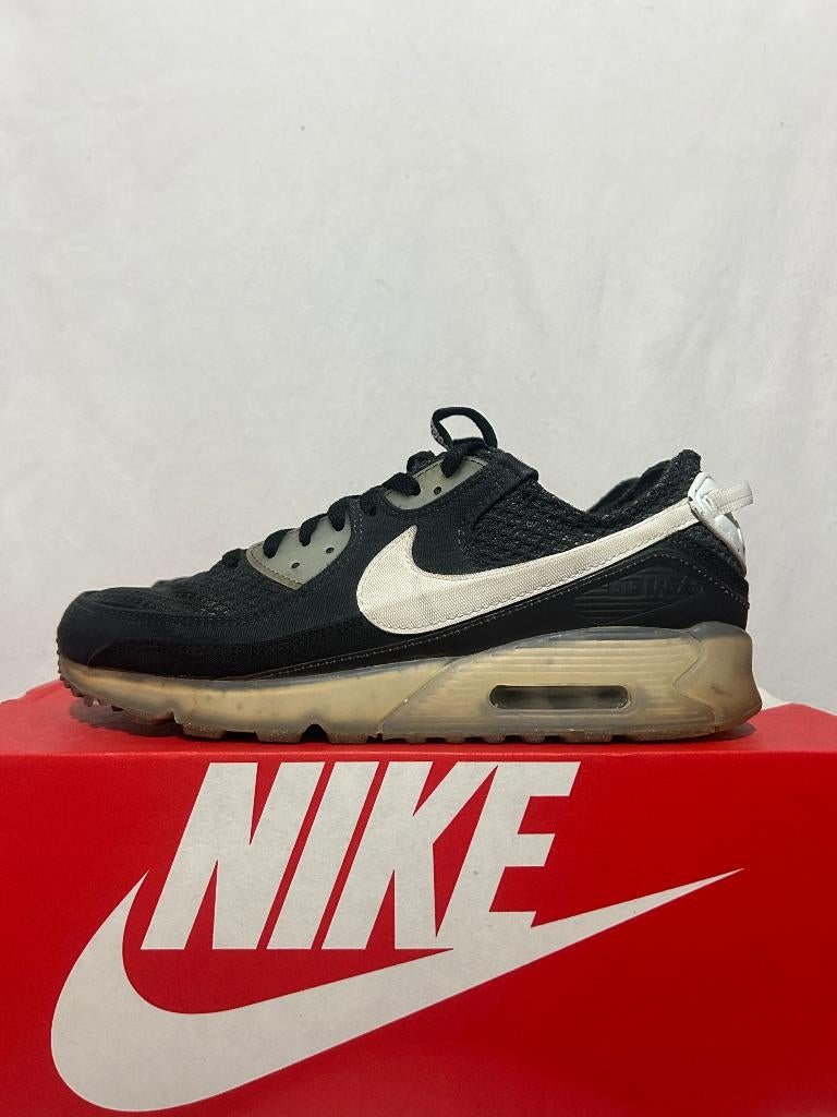 ALS NIEUW! Maat 45 - Nike Air Max 90 Terrascape Black White, Kleding | Heren, Schoenen, Verzenden, Zwart, Nike, Nike
