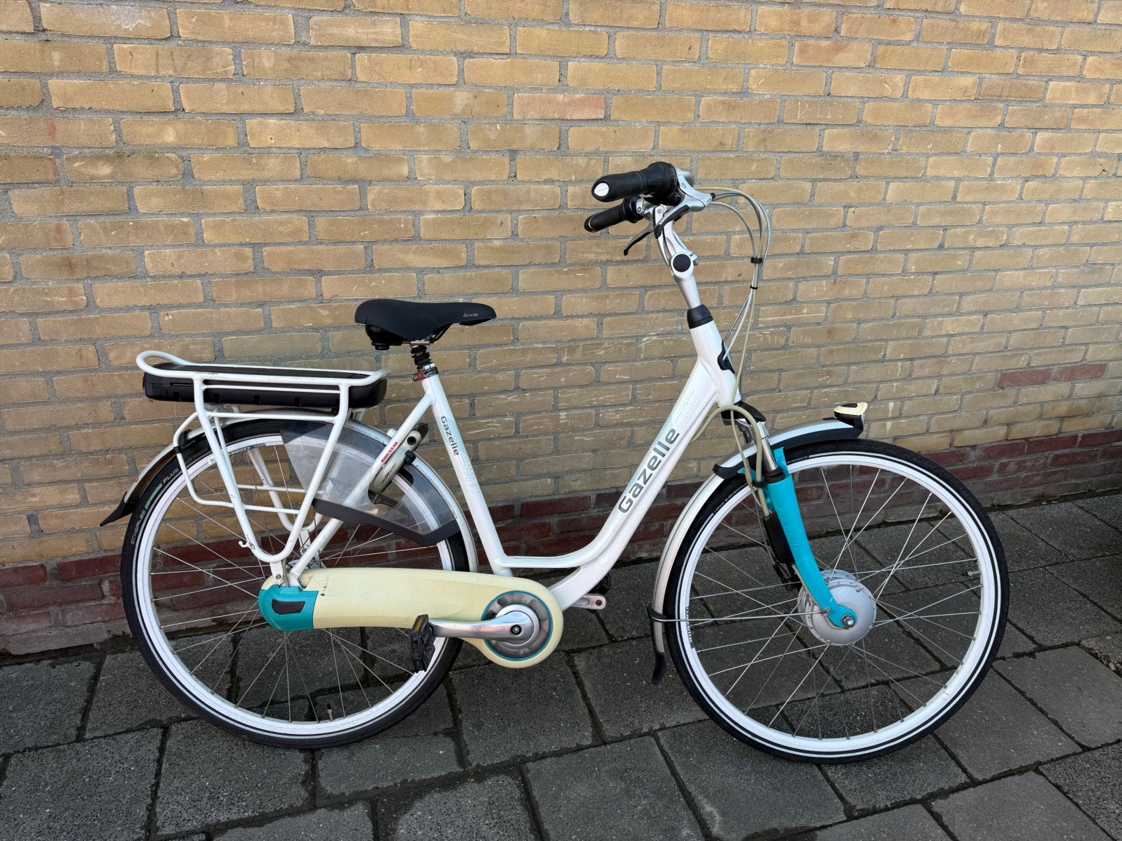 Nette gazelle orange innergy goede accu mooie schoolfiets, Ophalen, Zo goed als nieuw, 51 tot 55 cm, 50 km per accu of meer