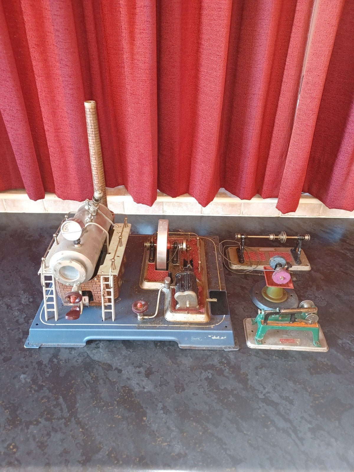 Wilesco stoommachine, Ophalen of Verzenden, Gebruikt, Groter dan 1:32