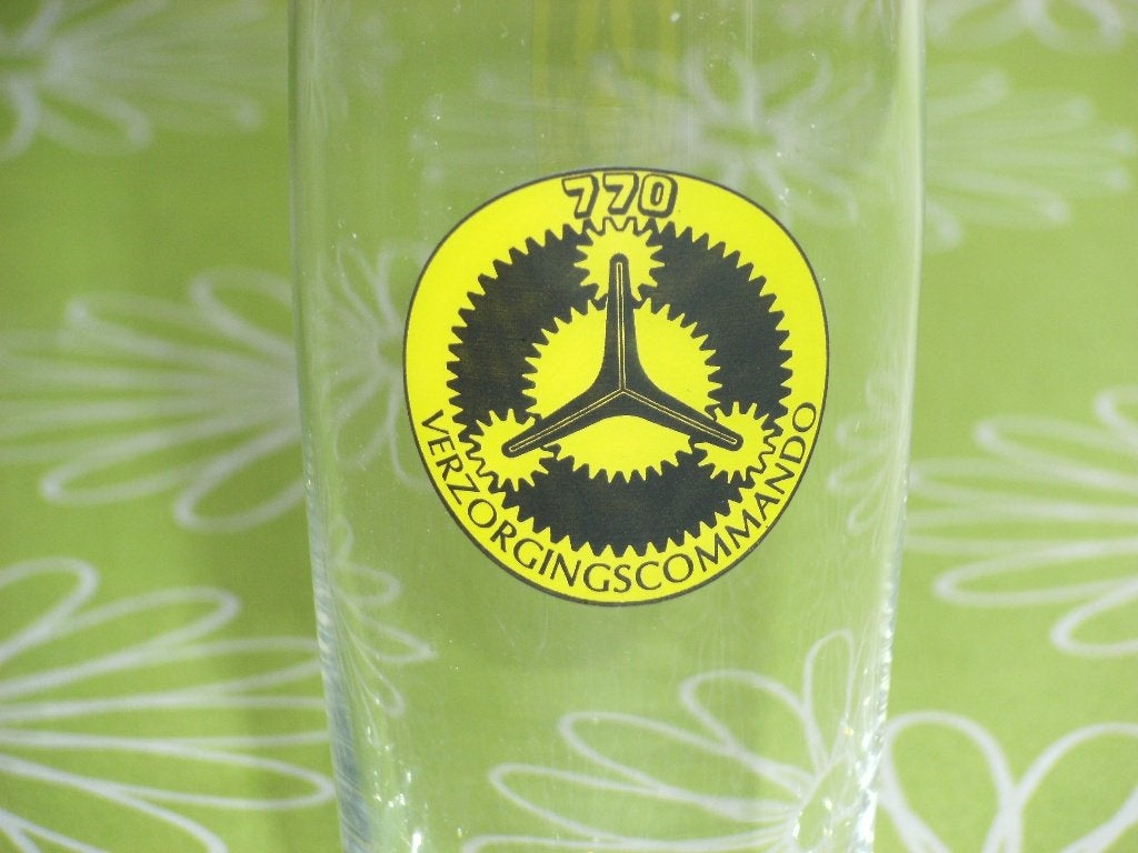 Bierglas Verzorgingscommando 770, Verzamelen, Militaria | Algemeen, Ophalen of Verzenden, Overige soorten, Nederland, Overige typen