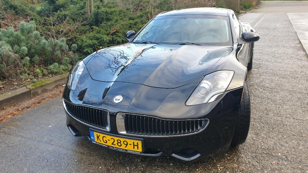 Fisker Karma 2.0 E 156KW 2012 Zwart, Auto's, Achterwielaandrijving, Zwart, 4 cilinders, 4 stoelen