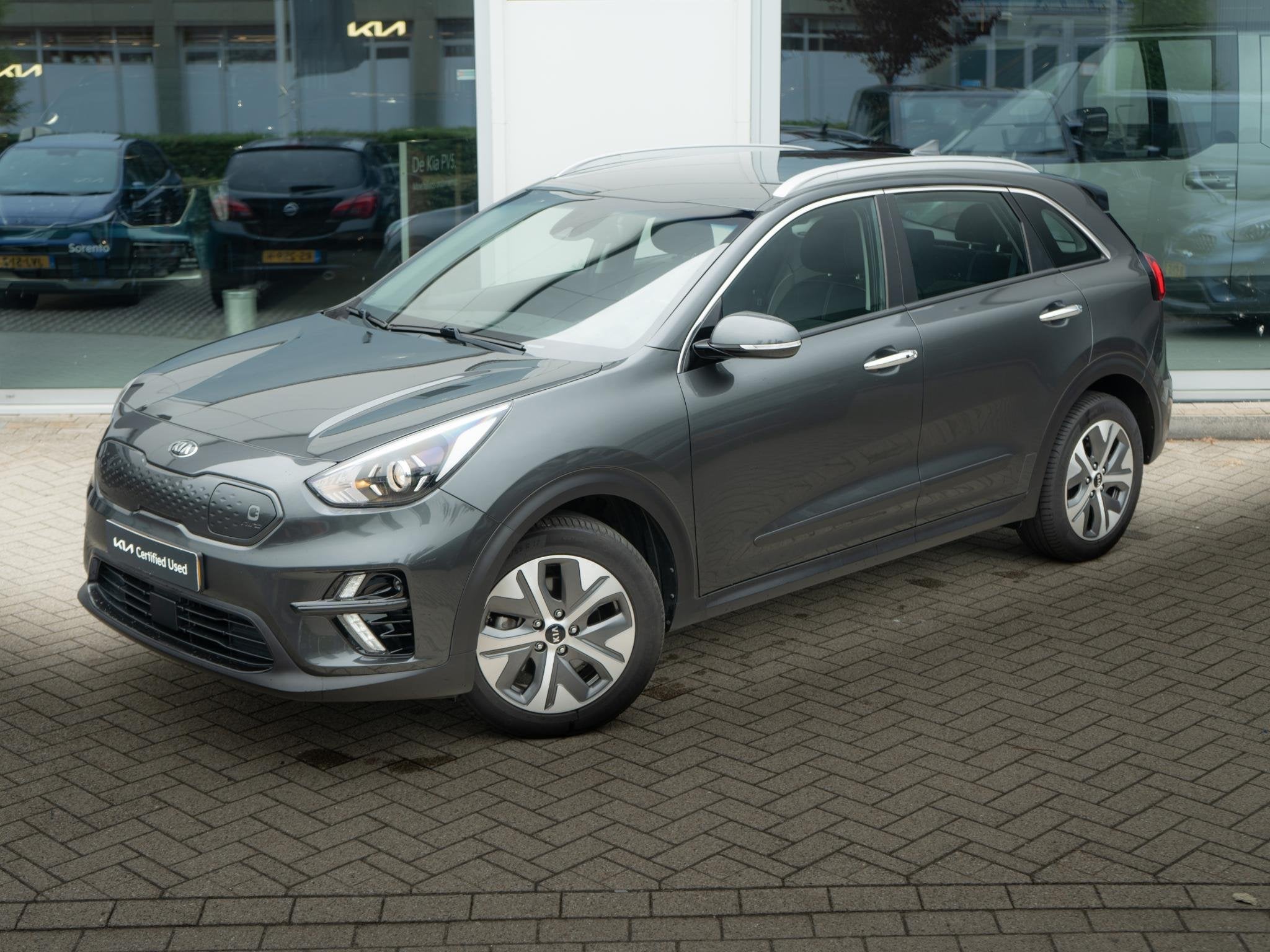 Foto 2 van Kia e-Niro DynamicLine 64 kWh | Trekhaak | 3 Fase | Adaptiev