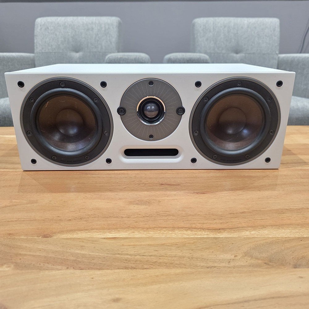 Dali Oberon Vokal Center Speaker - Zo goed als nieuw