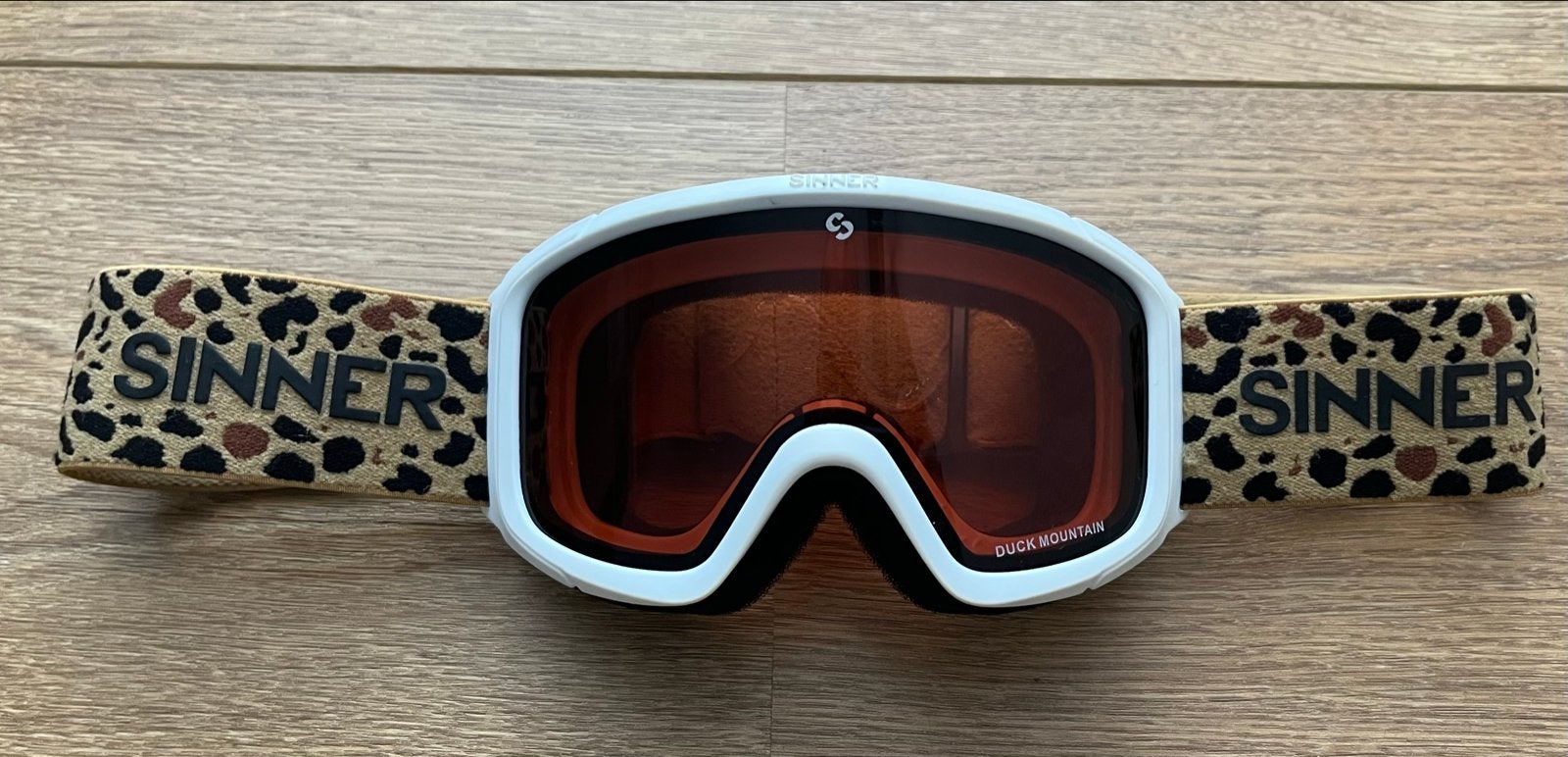 Sinner Skibril Panterprint Kinderen 3-7 Jaar, Kleding | Dames, Wintersportkleding, Ophalen of Verzenden, Zo goed als nieuw