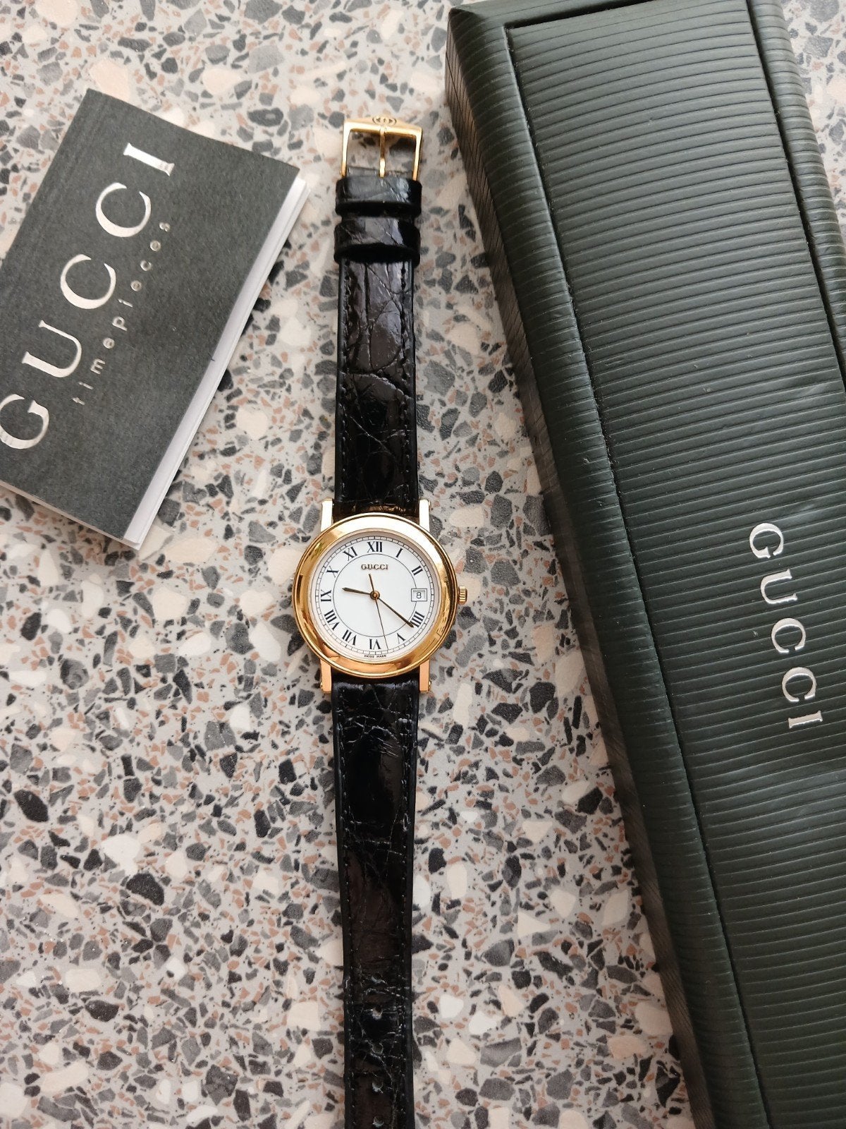 Gucci 7200m vintage horloge, Overige merken, Verzenden, Polshorloge, Leer