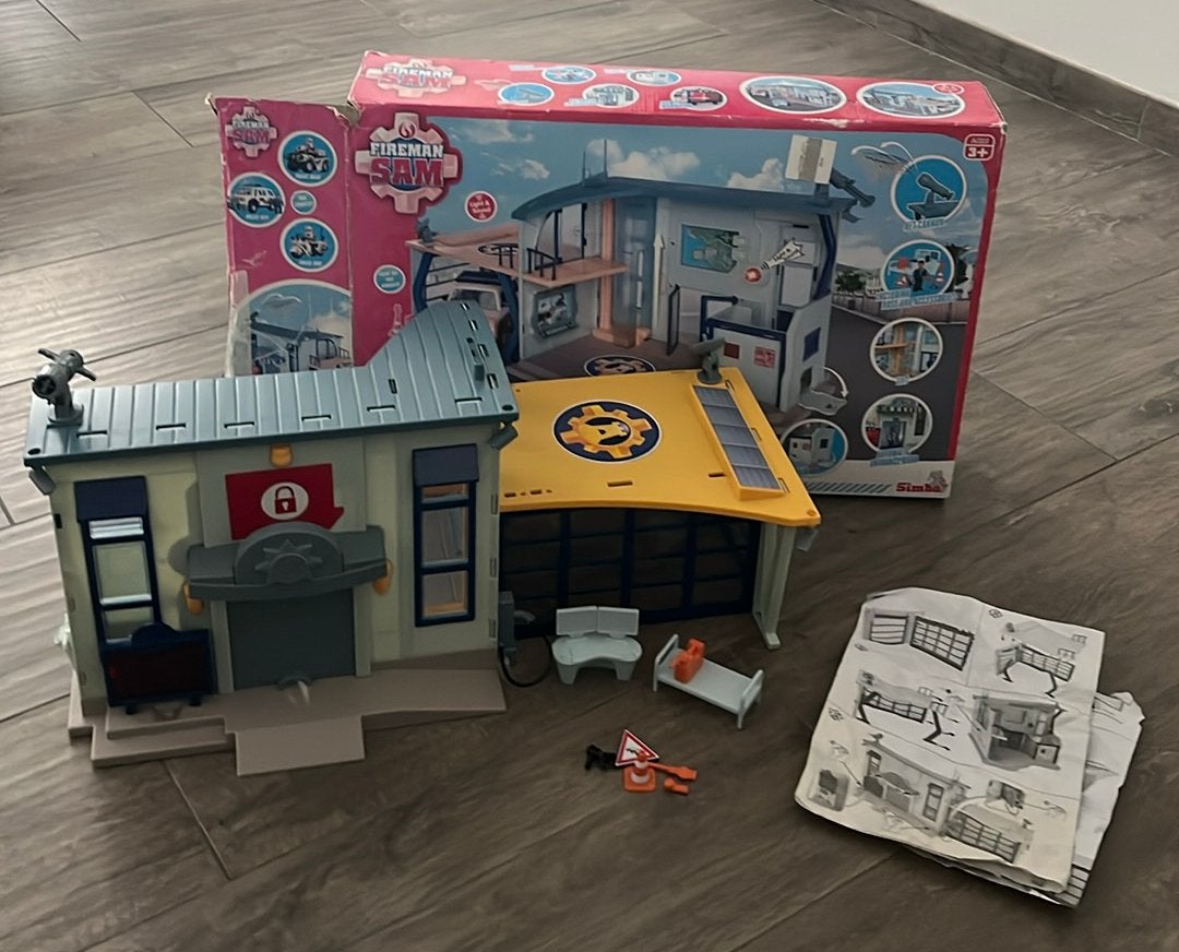 Fireman sam- brandweerman sam politiebureau, Ophalen of Verzenden, Gebruikt